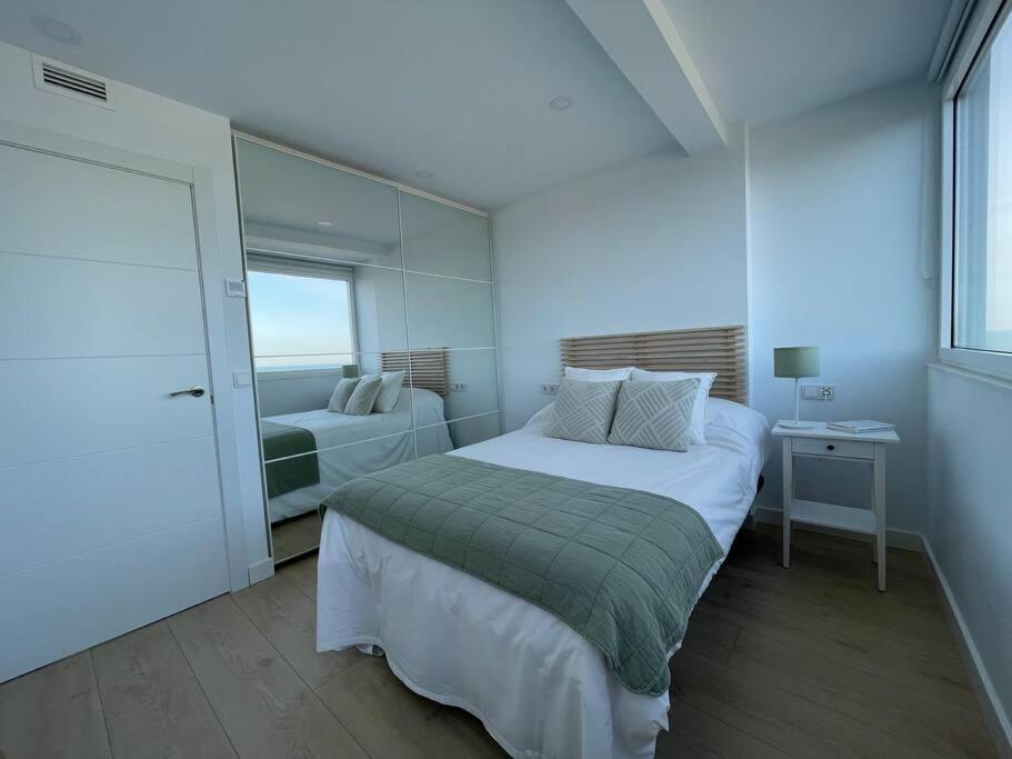 Apartamento Sunset Con Vistas Playa De Los Locos Suances Eksteriør bilde