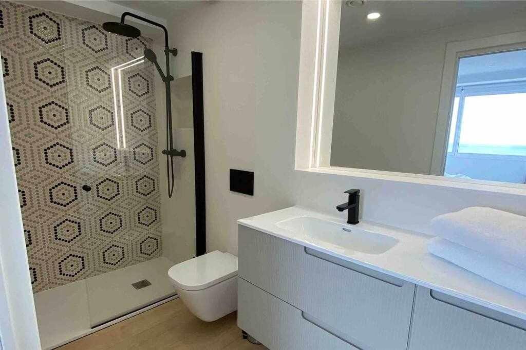 Apartamento Sunset Con Vistas Playa De Los Locos Suances Eksteriør bilde
